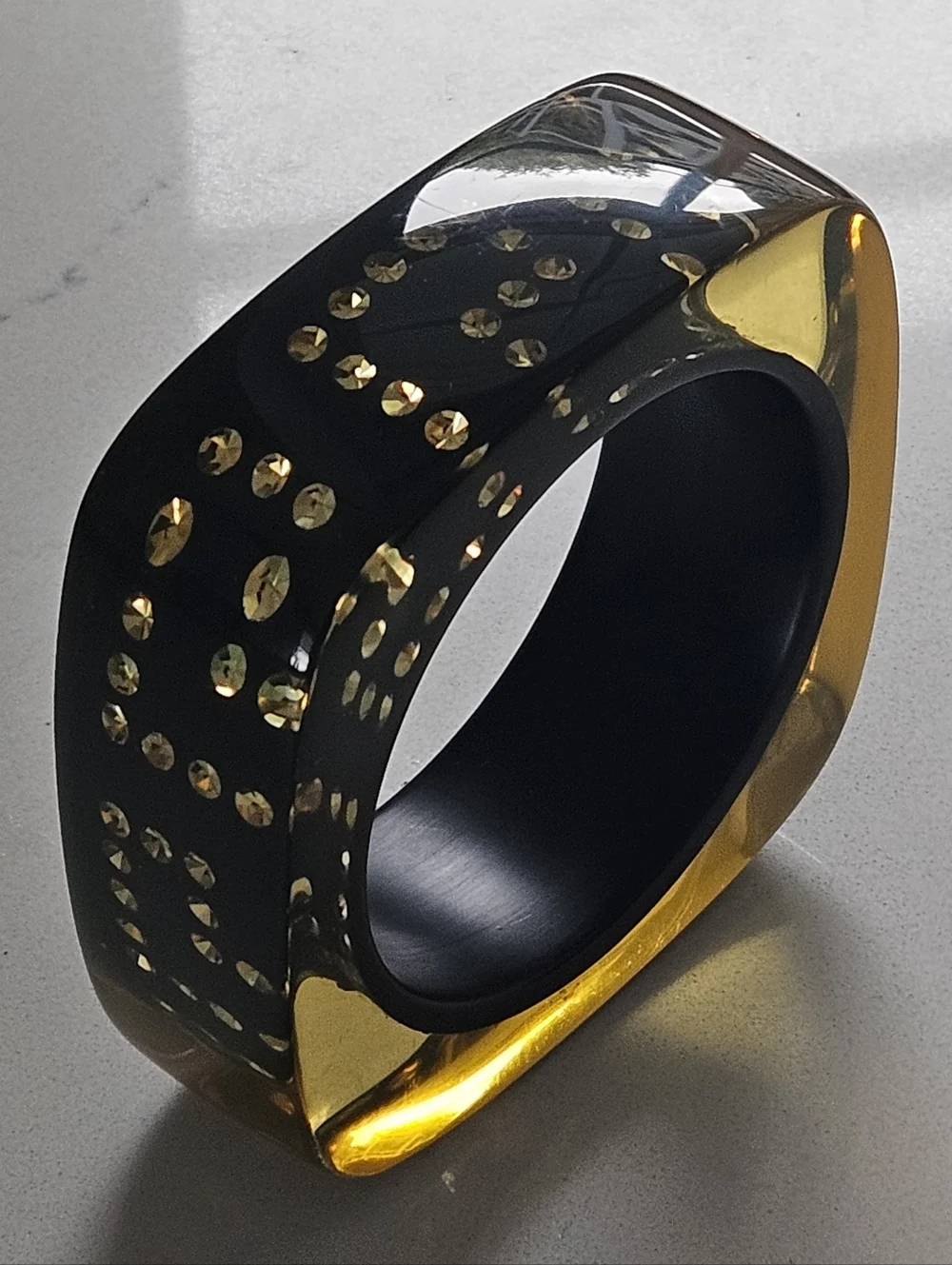 Rare Vintage Luxury Designer Black Yellow Greek Key Lucite Bangle Bracelet - Picture 14 of 14